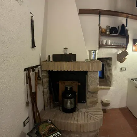 Castello Di Francocci Assisi