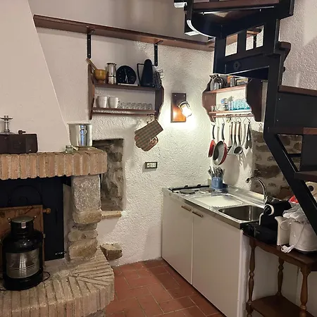 شقة Castello Di Francocci Assisi *
