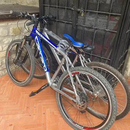 Castello Di Francocci Daire Spoleto