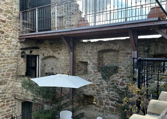 Castello Di Francocci Assisi