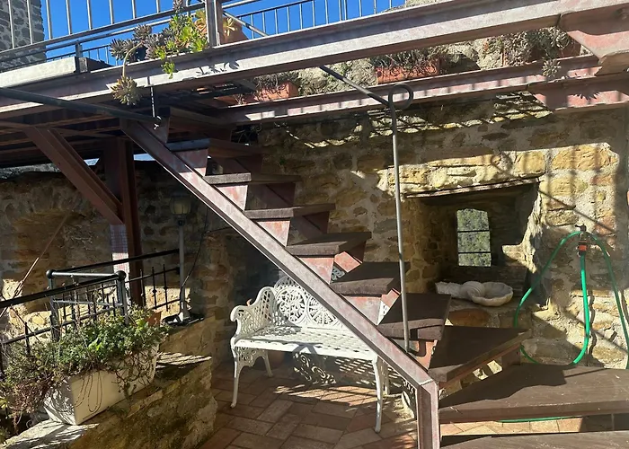 Castello Di Francocci Assisi *