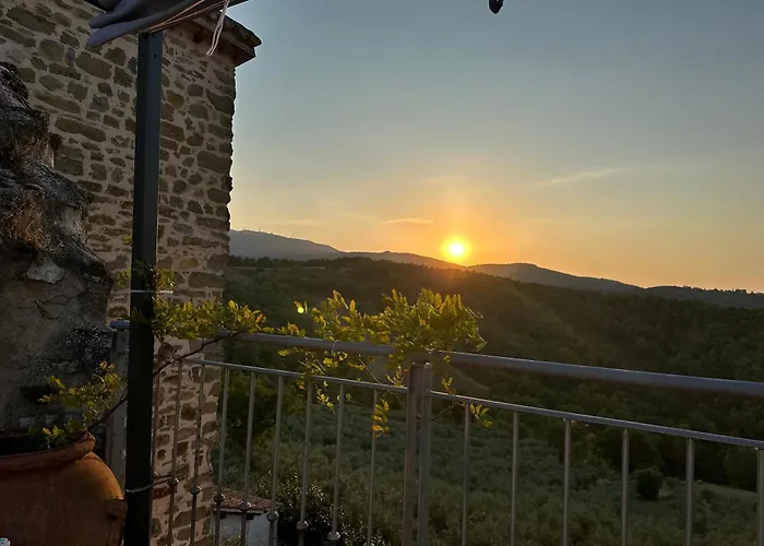 Castello Di Francocci Assisi *